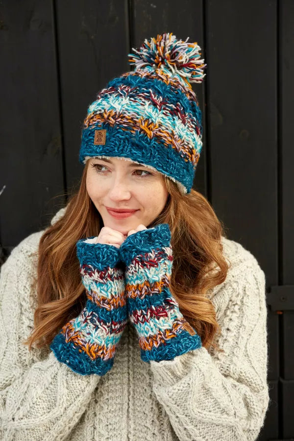 Pachamama Utrecht Handwarmers Blue 5065
