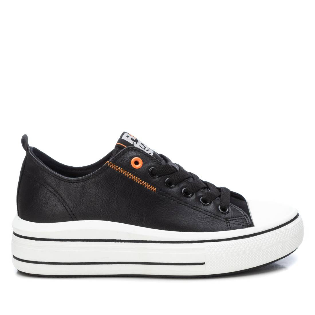 Refresh Womens Trainer 172366 Black
Code: 08369000