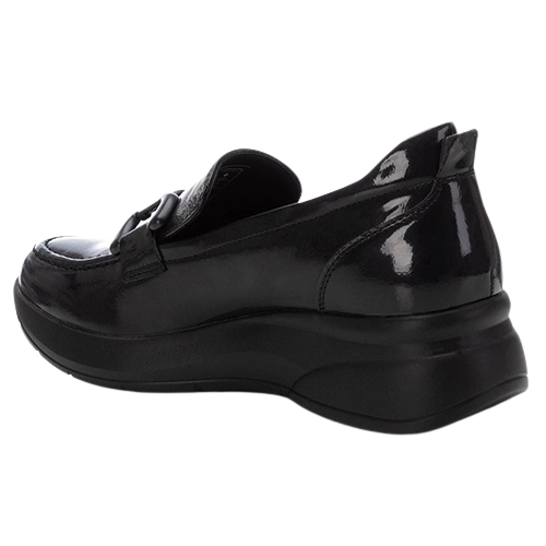 XTI Ladies Wedge Loafers - 143426 - Black Patent