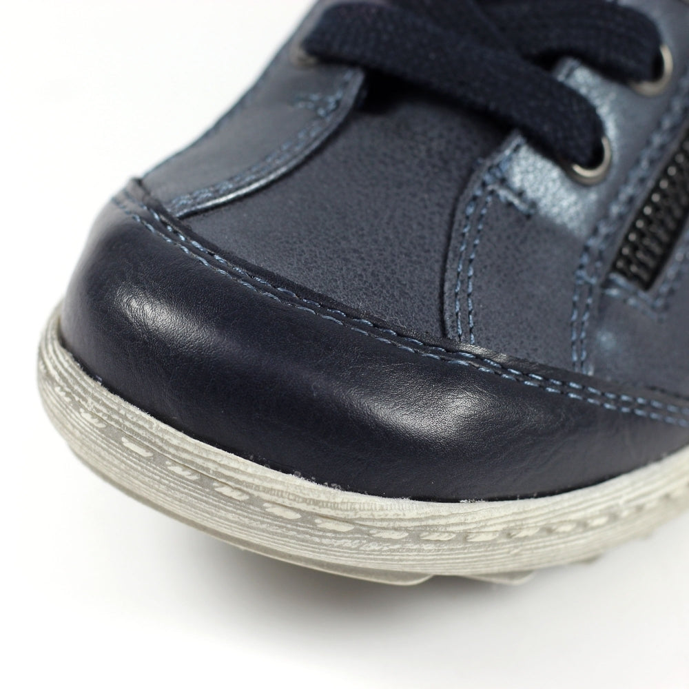 Bianca Navy Trainer
Code: DLB021BL Lunar